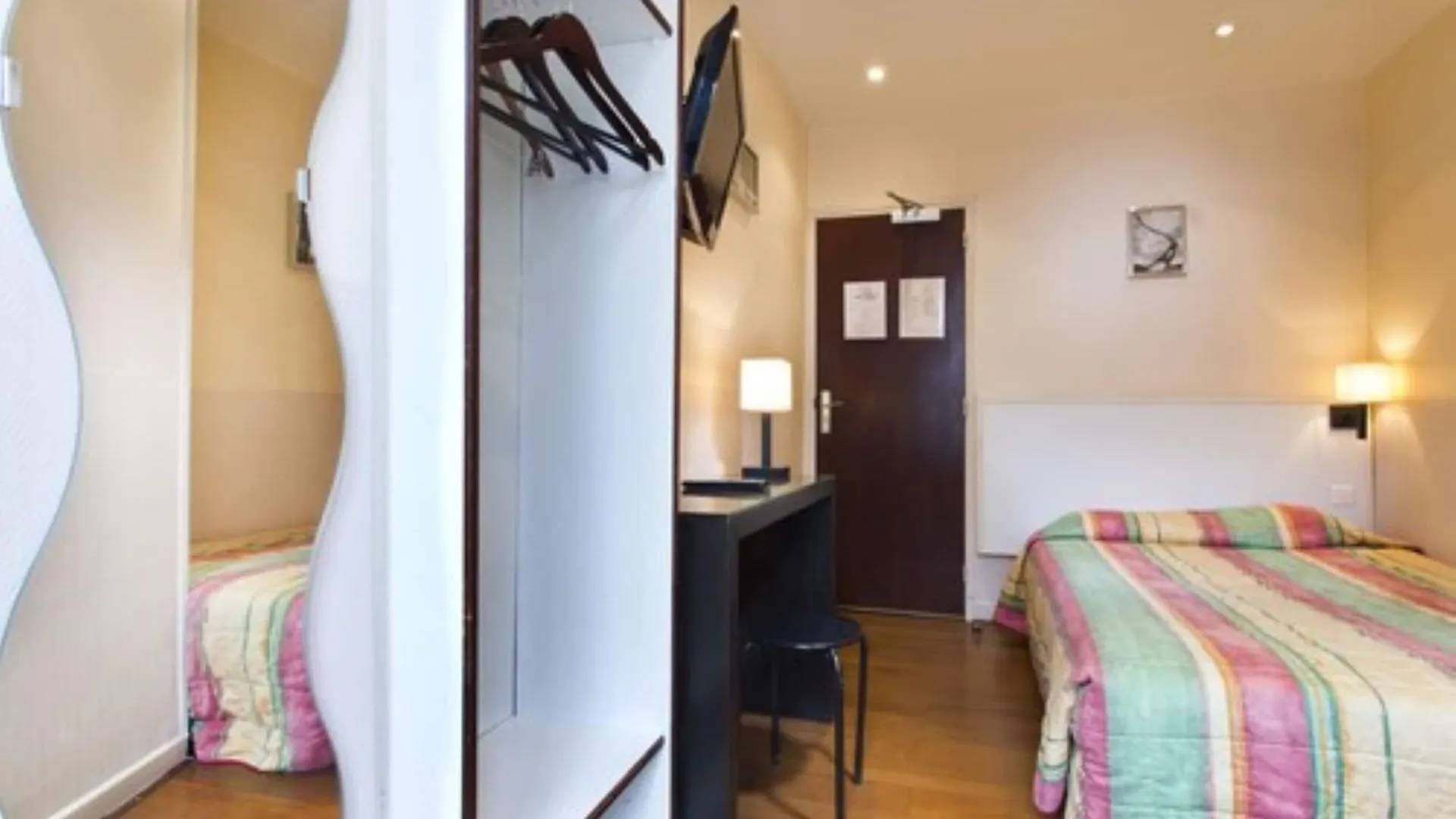 Otel Merryl Paris