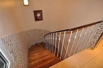 Otel Merryl 3*