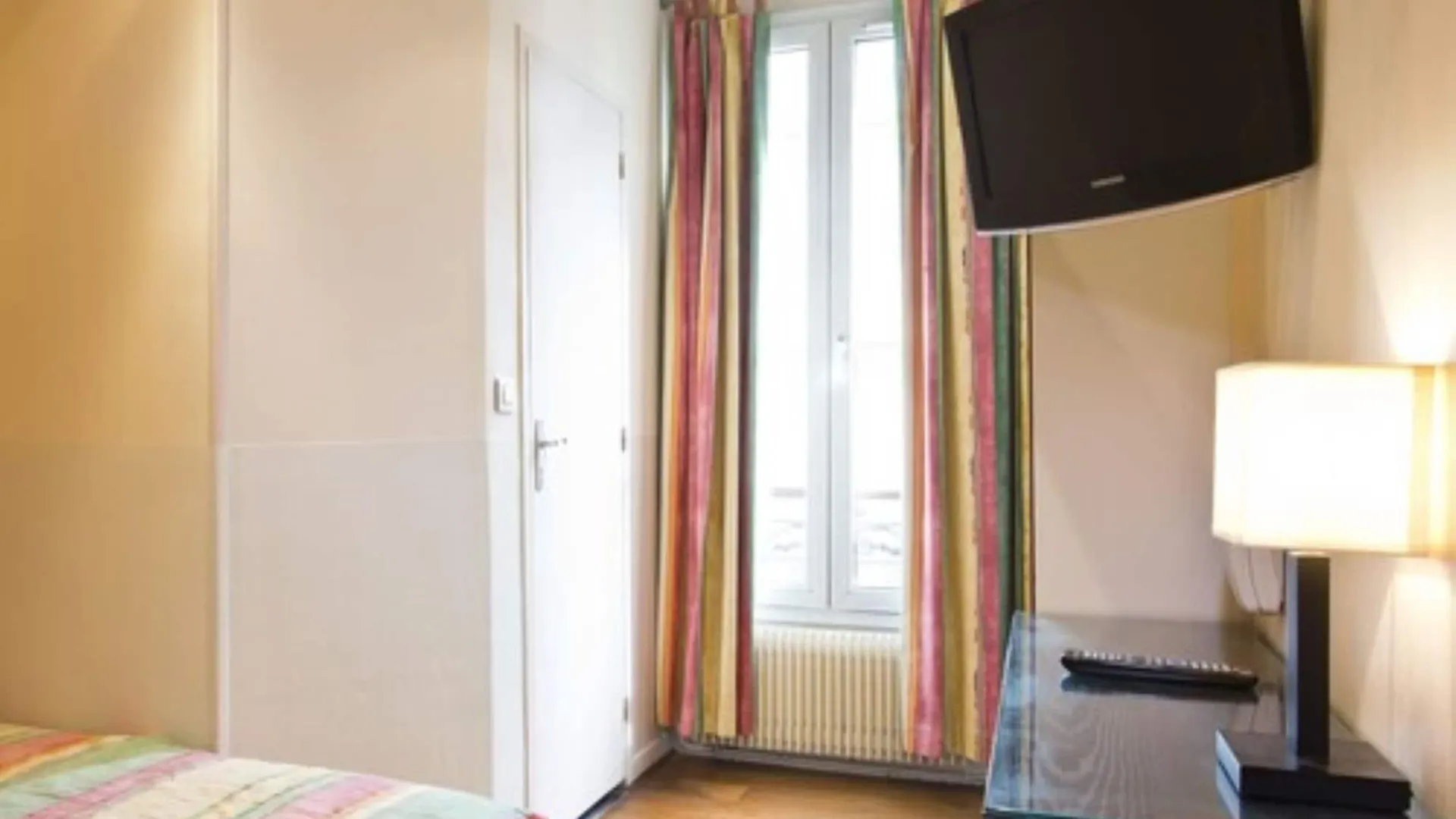 Merryl 3* Paris