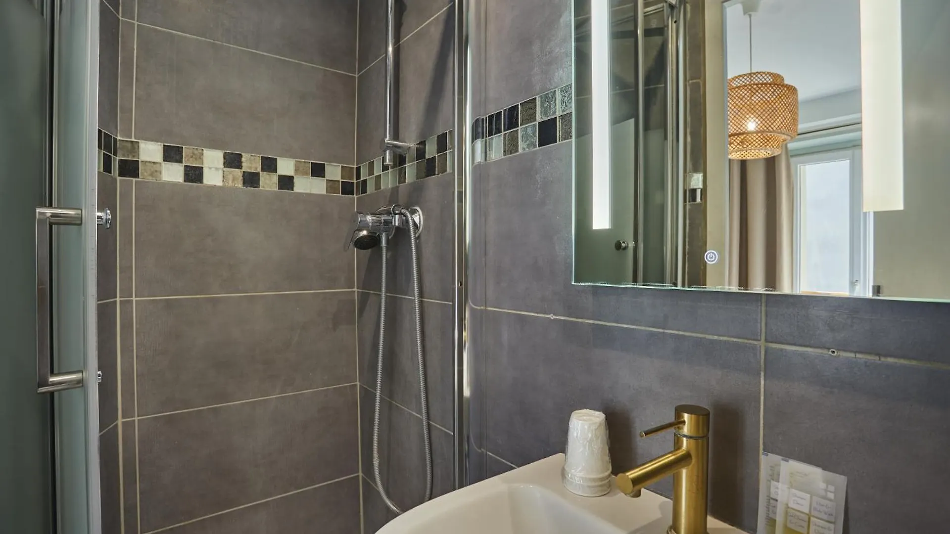 Hotel Merryl 3*
