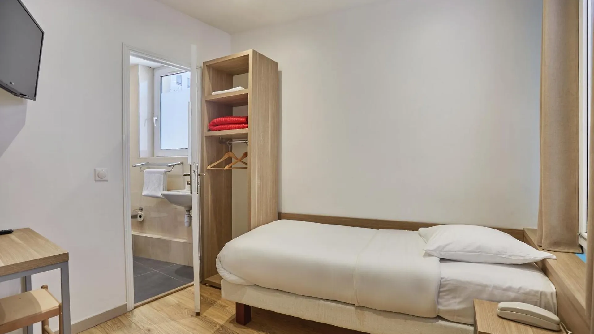 Hotel Merryl 3*