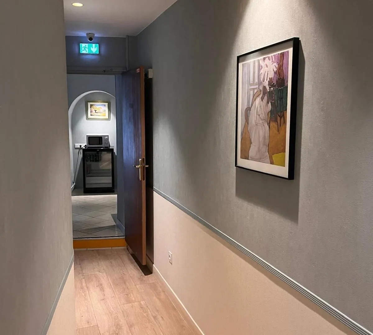 Merryl Hotel 3*