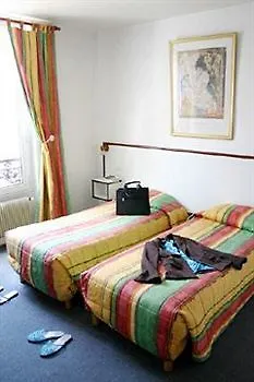 Merryl Hotel 3*